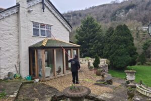 mr bit window cleaning north wales